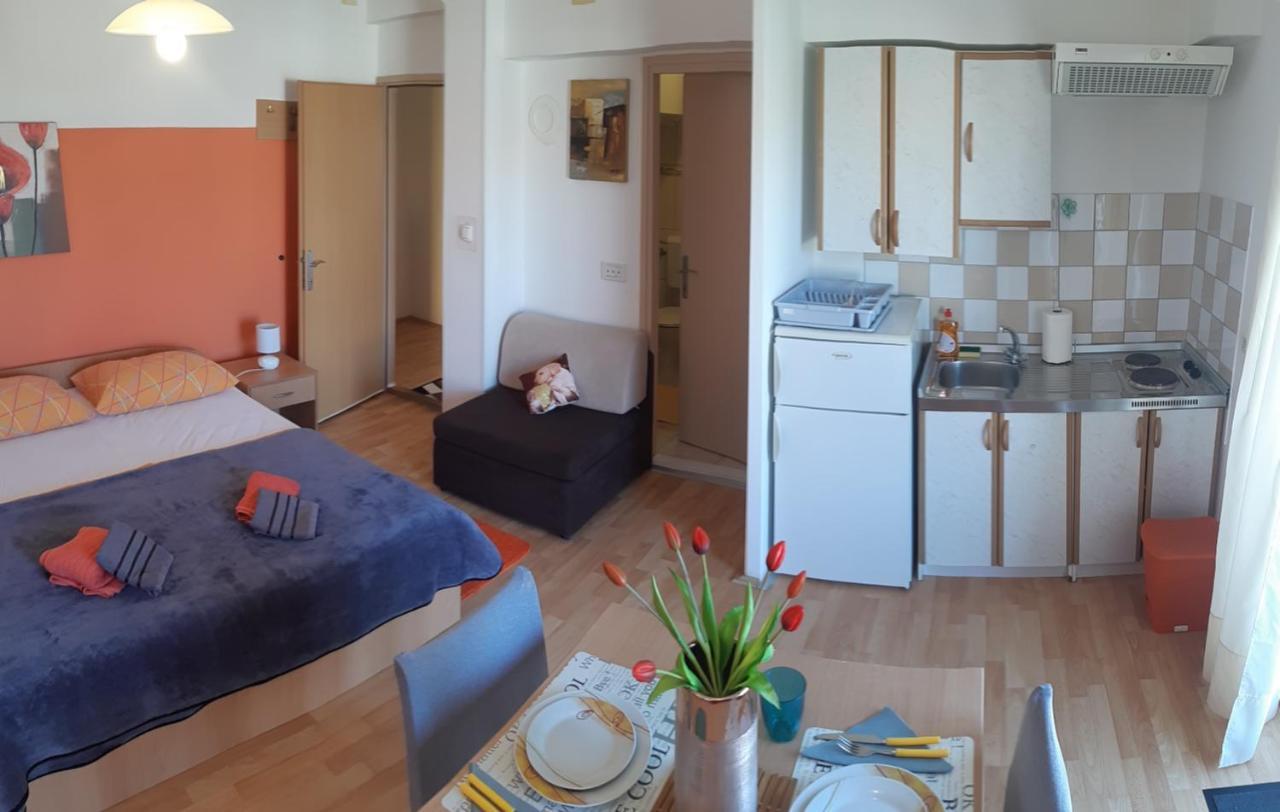 Apartments Lans Vodice Bagian luar foto