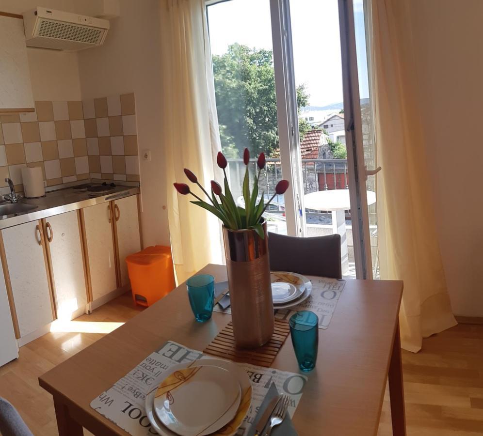 Apartments Lans Vodice Bagian luar foto