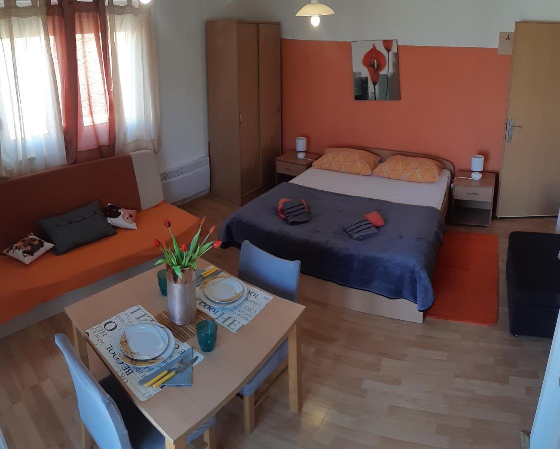 Apartments Lans Vodice Bagian luar foto