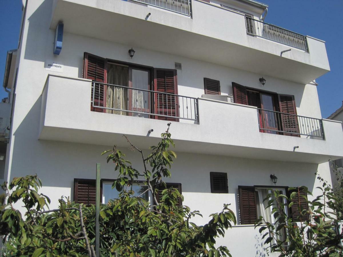 Apartments Lans Vodice Bagian luar foto