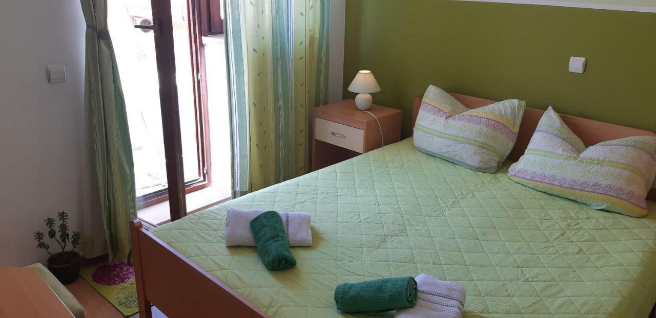 Apartments Lans Vodice Bagian luar foto