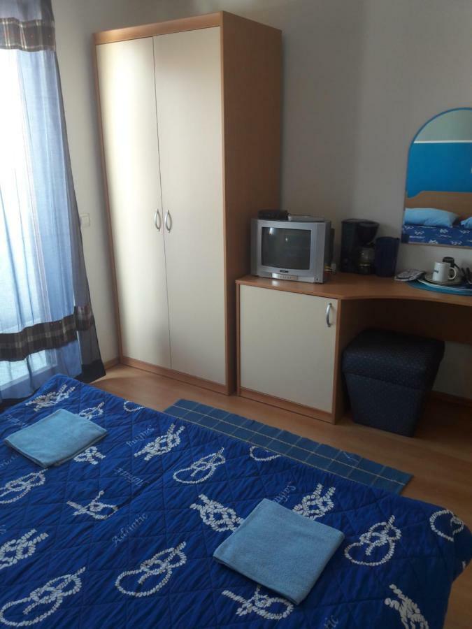 Apartments Lans Vodice Bagian luar foto