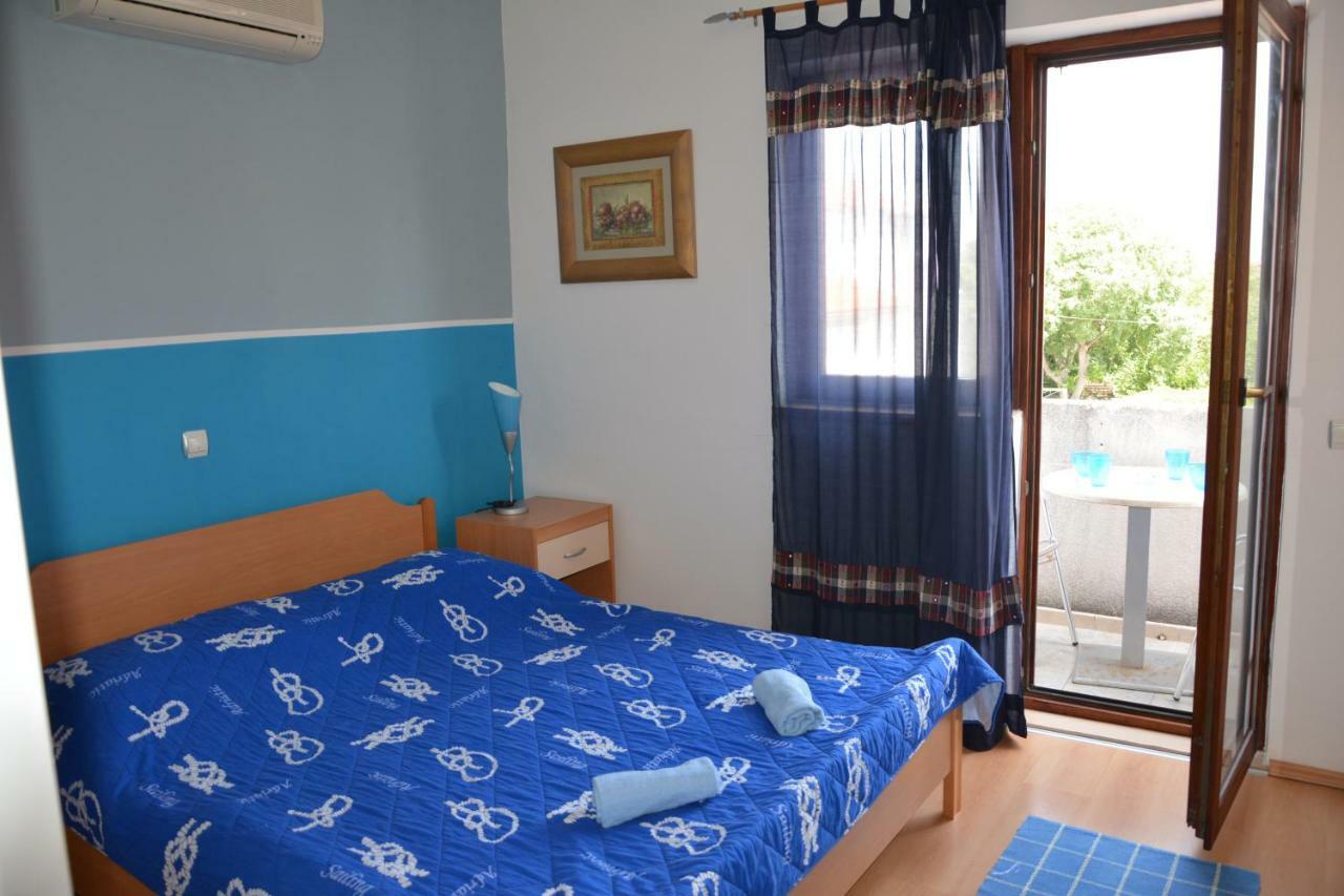 Apartments Lans Vodice Bagian luar foto