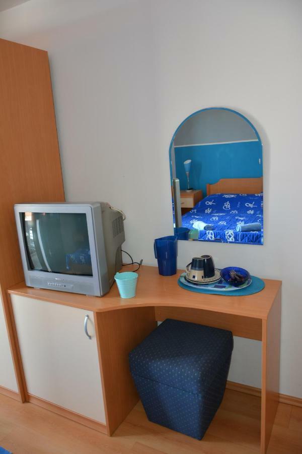Apartments Lans Vodice Bagian luar foto