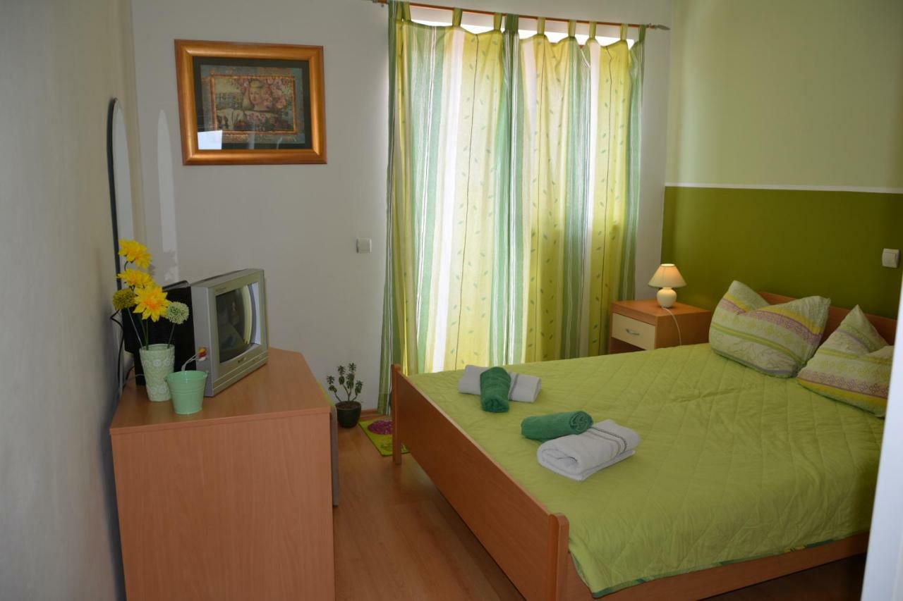 Apartments Lans Vodice Bagian luar foto